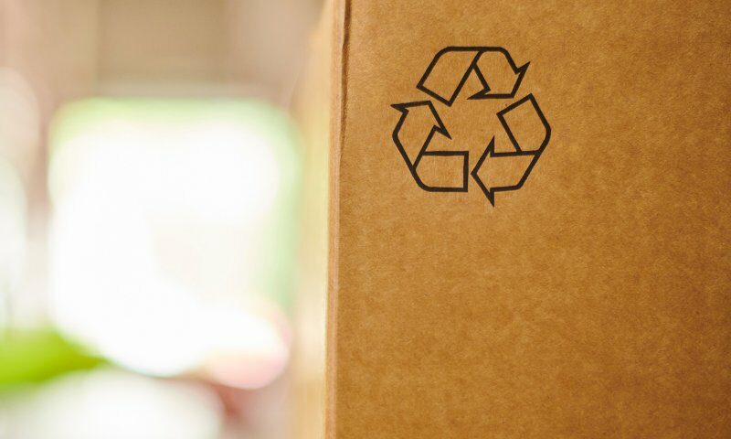 Emballage carton sur mesure avec logo matière recyclable